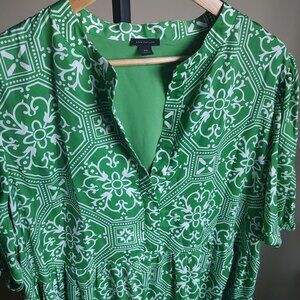 Ann Taylor Short Sleeve Green & White Dress - Size XXL